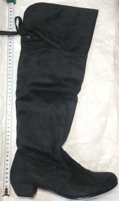 Сапоги-ботфорды демисезонные, Италия, бархатный кожзам. 38р. 25см