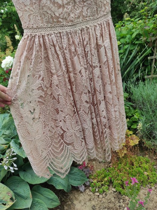 Piękna sukienka brudny róż