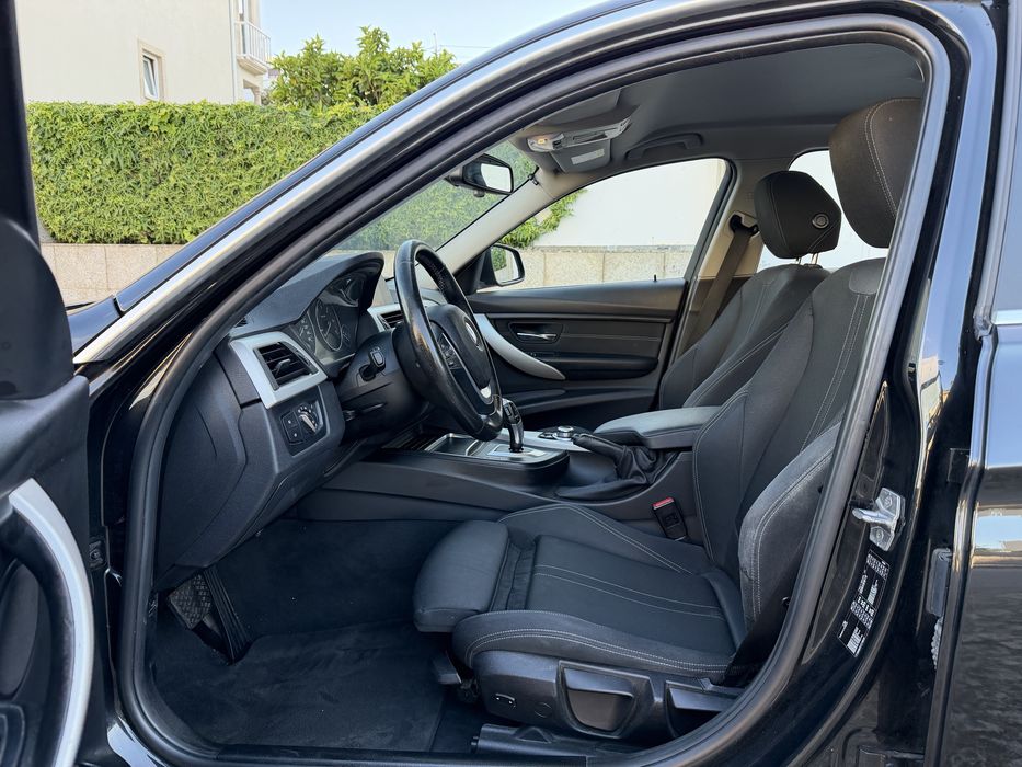 Bmw 320 Auto Efficient Como Nova