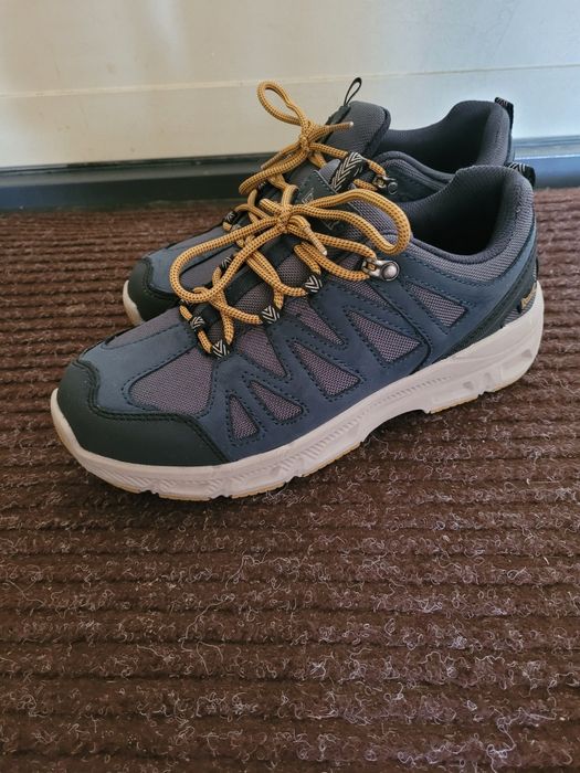 Кроссовки "LANDROVER" мужские 40р.