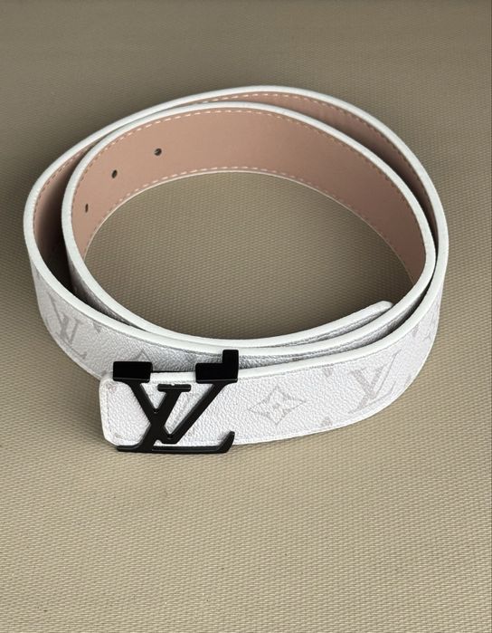 Pasek LV w różnych kolorach