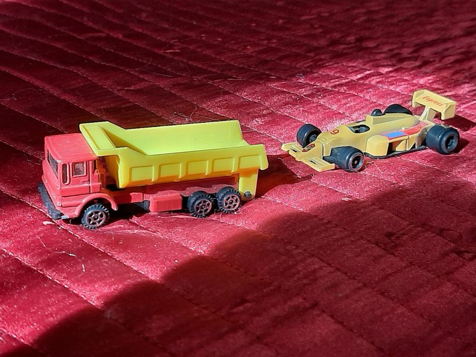 Carrinhos de brinquedo