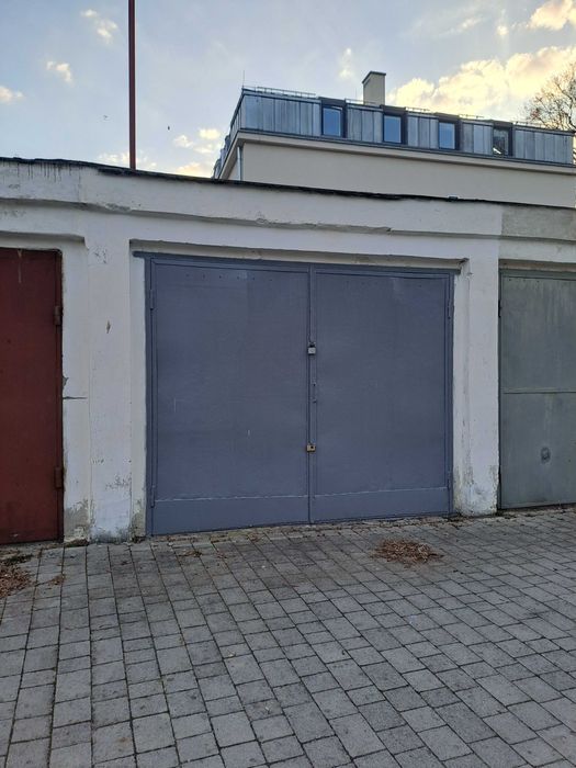 Garaż w Sandomierzu