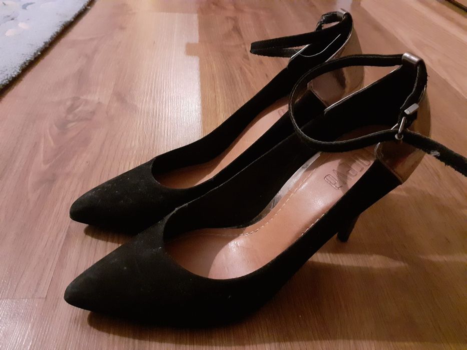 Sapatos cerimónia de senhora