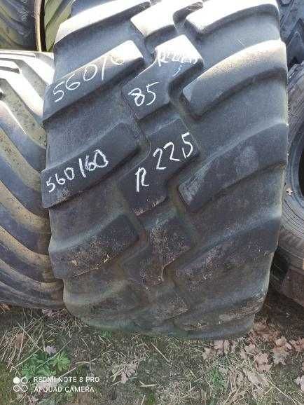 Opona  560/60 r22,5