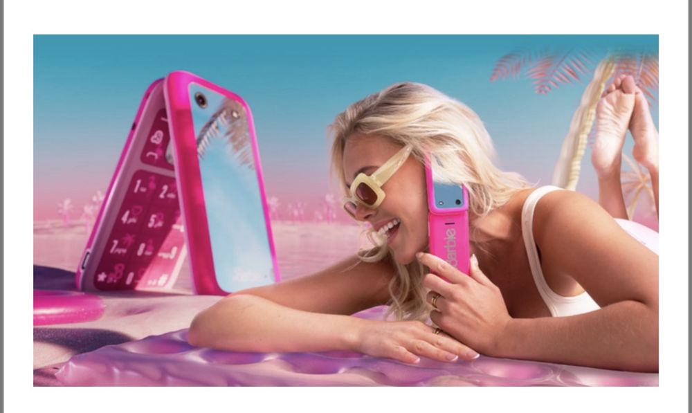 Рожевий розовый телефон Барбі Barbie phone з чохлами