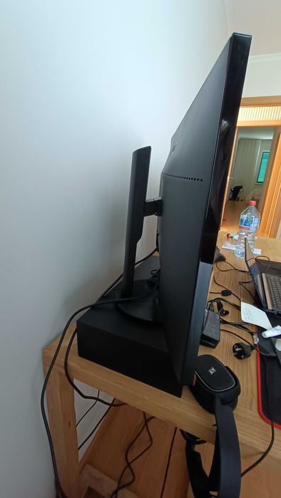 AOC G2790PX Full-HD Gaming Monitor