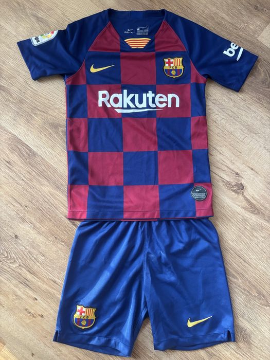 Komplet piłkarski FC BARCELONA rozmiar 122/128 oryginalny stan idealny