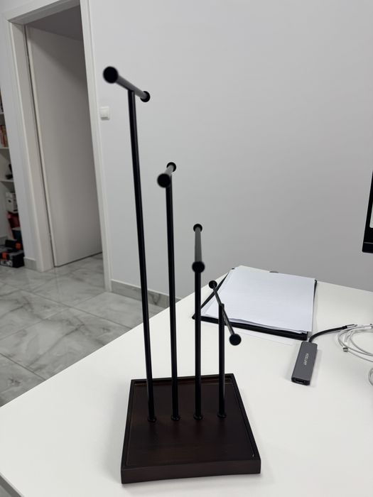 Stojak jak biżuterie