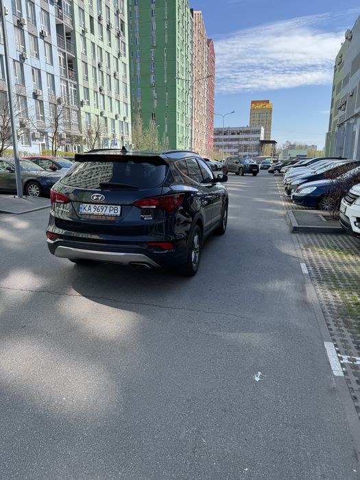 Продам Hyundai Santafe