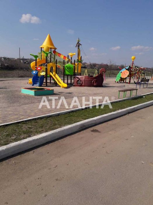 Участок, с.Красноселка ,7.7соток.Фасадный,угловой.улЮбилейная.15.500$