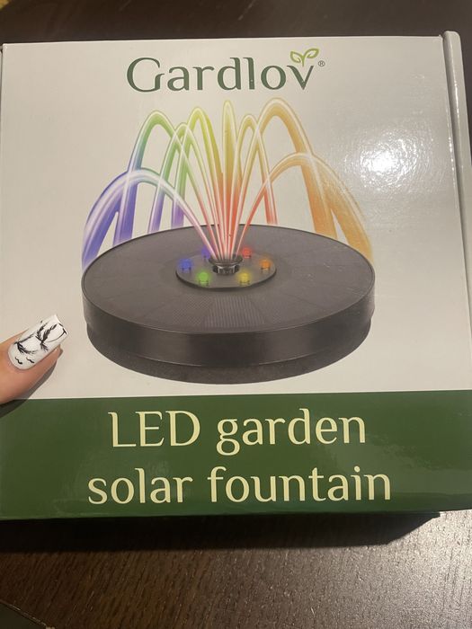 Fontanna pływajaca LED