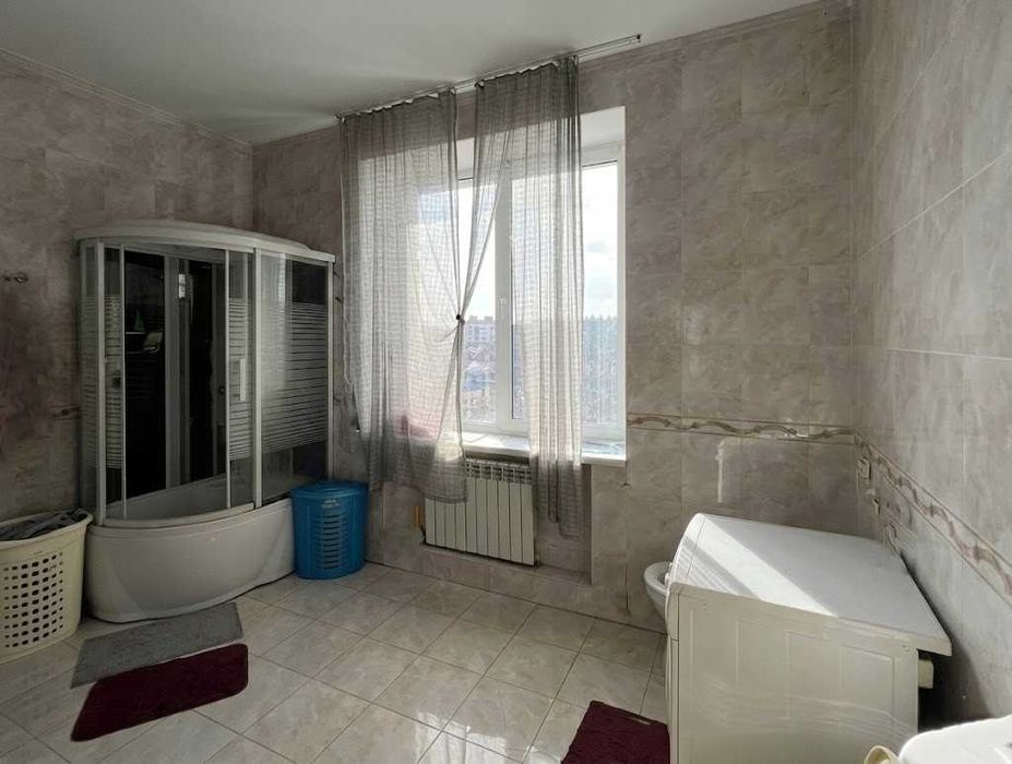 Продаж дачі 430м². 5 кімнат. 24 сотки. Камін. Басейн. Сауна. Більярд. ID:674