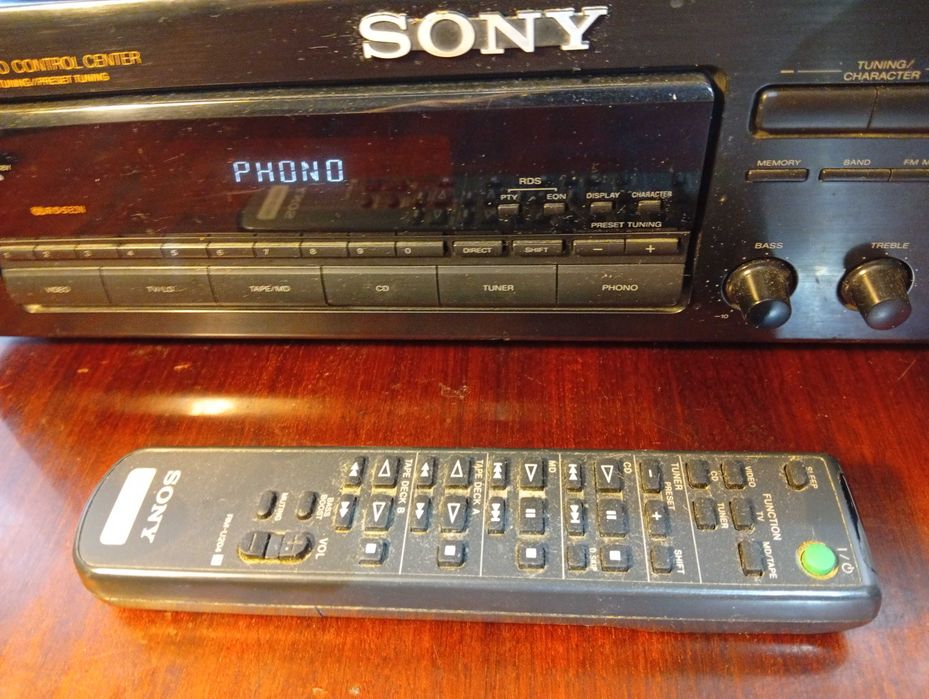 Винтажный усилитель Sony STR-D 365 с пультом 2х 90 вт 4-16 ом.90 гг.