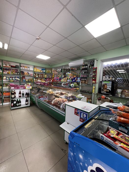 Продається комерційне приміщення