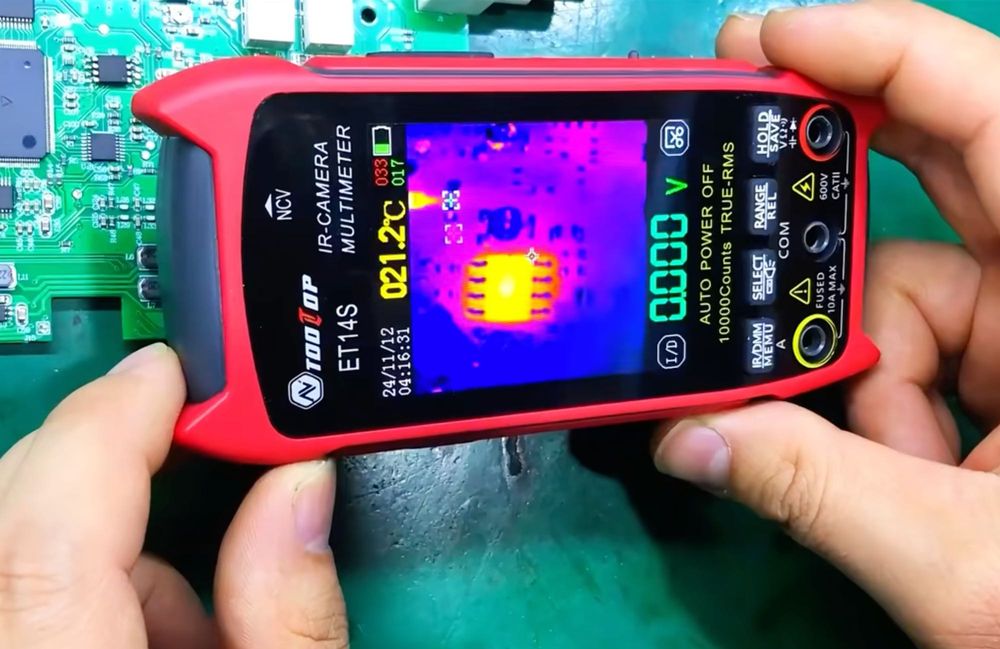 Multímetro c/ Câmara Térmica **novo**