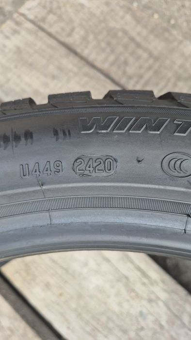 Opony Pirelli Sottozero 3 225/45 R18 (2020R)