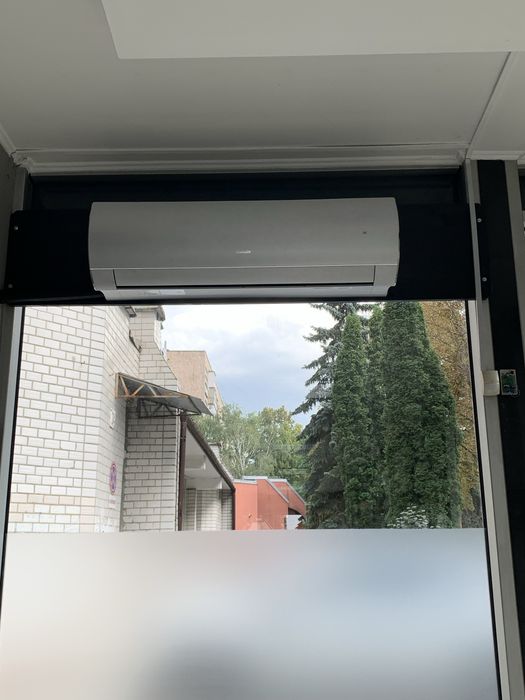 Продається комерційне приміщення   на вулиці Злуки