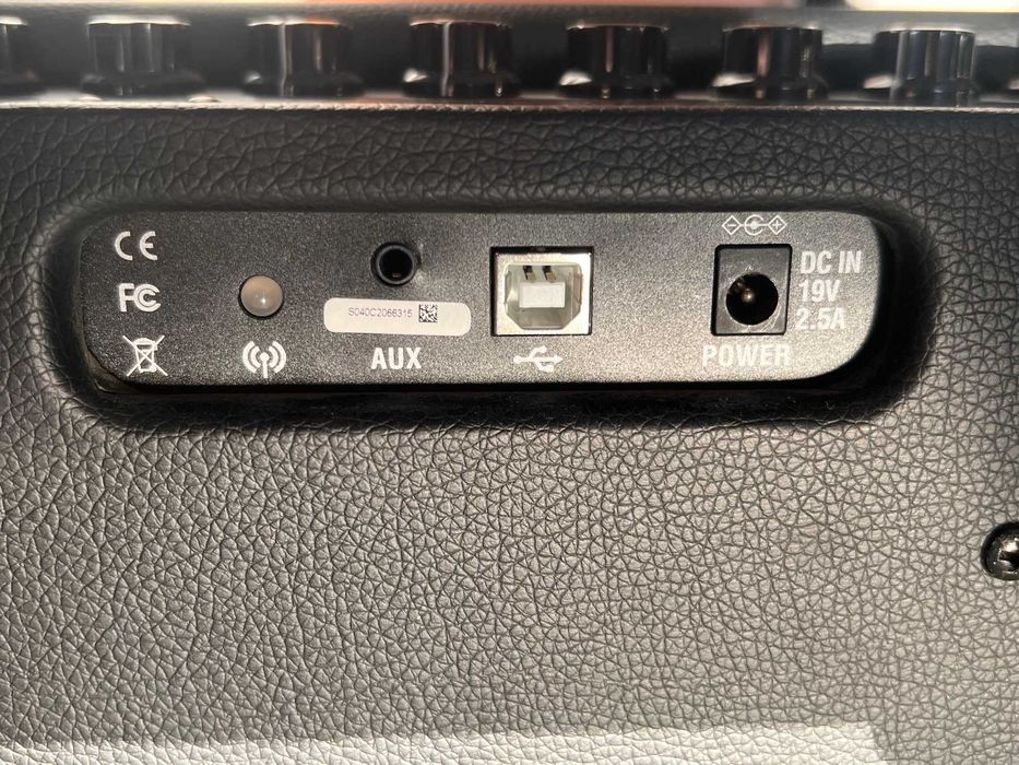 Positive Grid Spark 40 + Spark Control X footswitch - Zestaw stan bdb