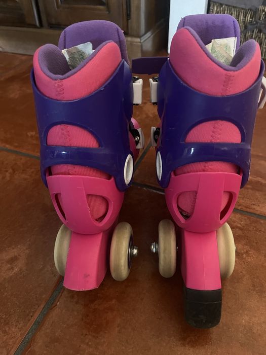 Patins em linha de menina