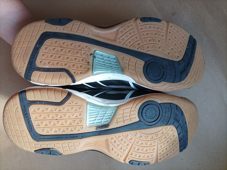 26,5cm 41 Rebel II M buty halowe halówki pro touch