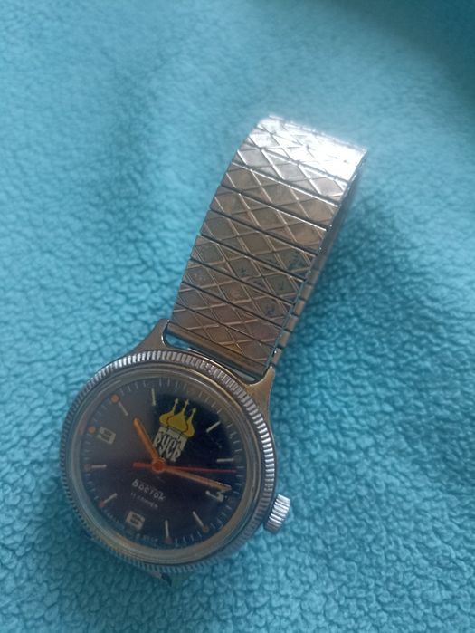 Продам наручные часы рабочие