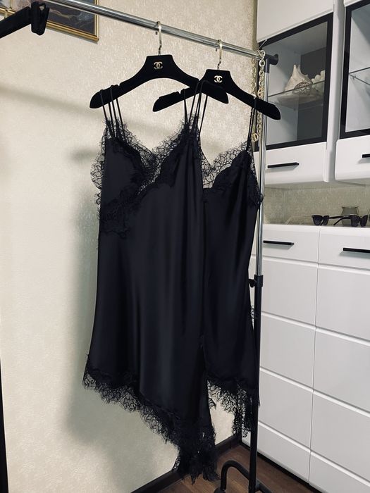 Сукня Zara з мереживом