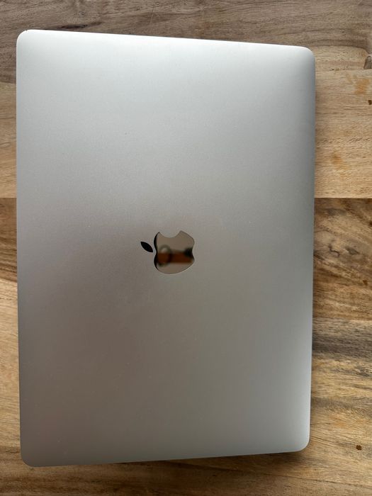 MacBook Pro 13”, 2020