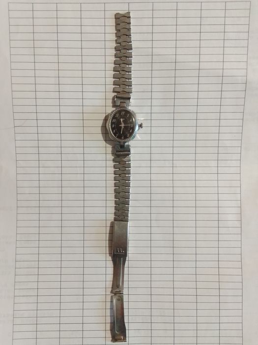 Годинники 2шт. "Луч"і "RADO" по 80грн.шт.