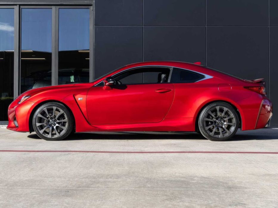 Lexus RC F      2016