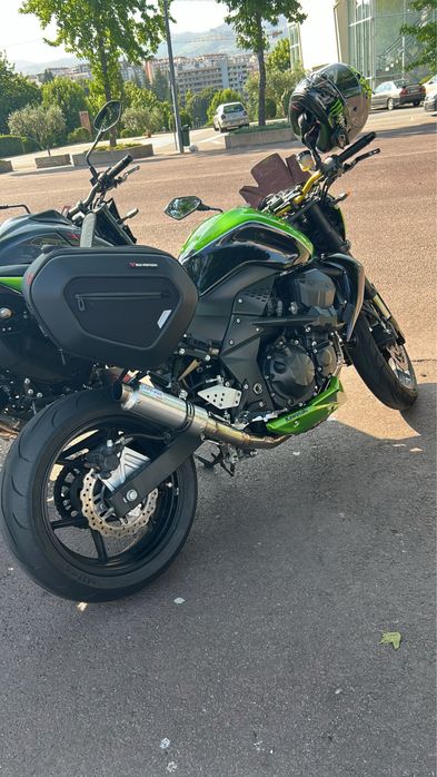 Kawasaki Z750 2009 | 20.000 km | Impecável | Full Extras |