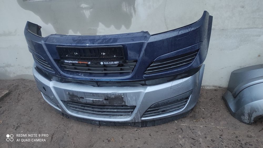 Opel Astra H zderzak przedni lub tylni