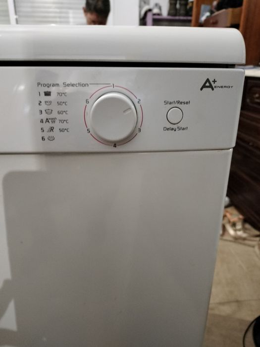 Máquina de lavar loiça  Hoover