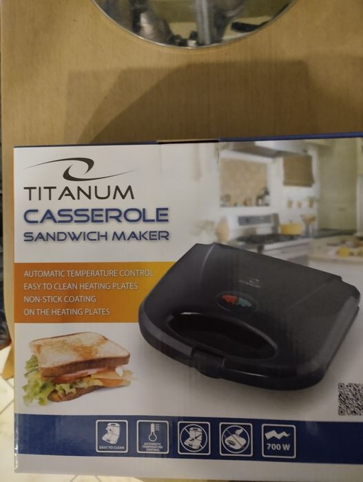 Opiekacz do kanapek. Nowy!!