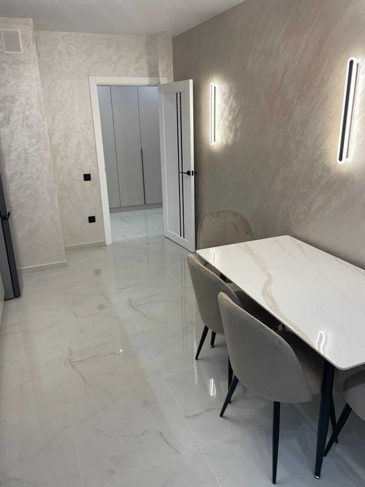 Продається 1 кімнатна , у сучасному житловому комплексі «Паркова Алея»