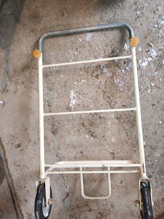 Тачка на колесах ручная