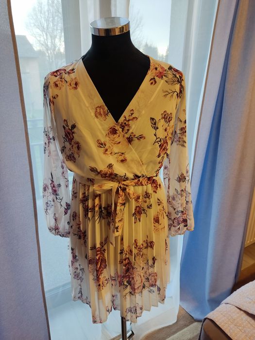 Sukienka wizytowa r 42