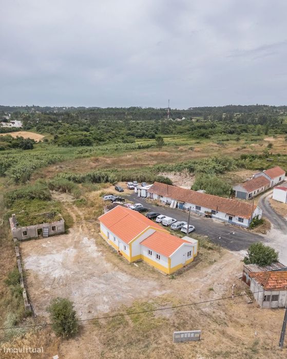 Moradia para Reabilitar com Projeto Aprovado em Óbidos