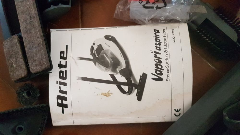 Aspirador vaporiaspira Ariete