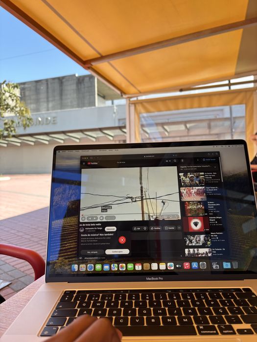 Macbook Pro 2019 16”