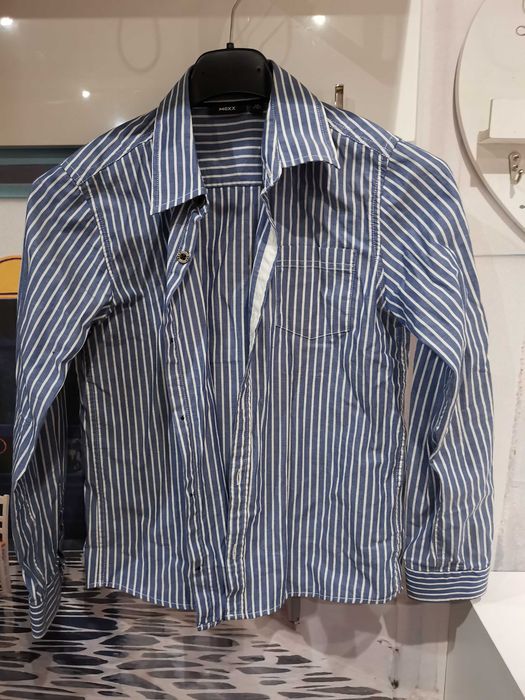 Koszula chłopięca Mexx  rozmiar 128 7/8 lat  + Gratis