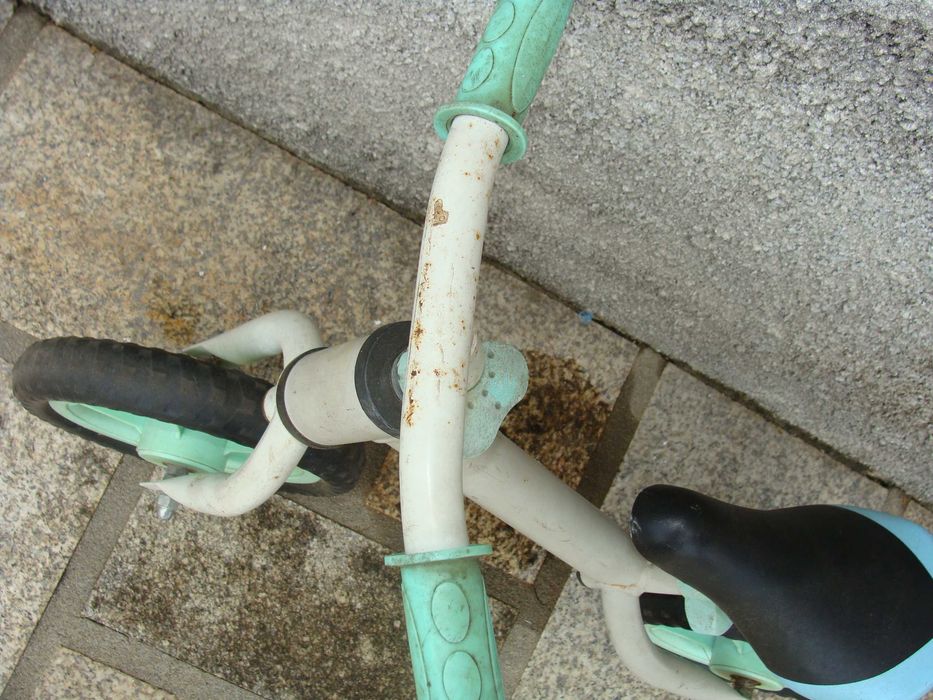 Bicicleta de Equilíbrio (sem pedais) para Criança