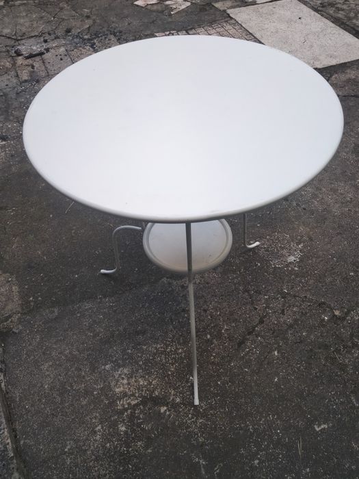 Mesa de Centro/Cabeceira Lindved