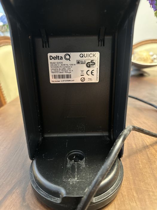 Máquina Café Delta Quick