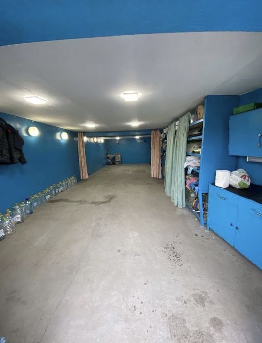 Гараж на ВЕЧЕРНЕМ (метро) на 3 авто 11.8/4.9 Возможна аренда/оренда