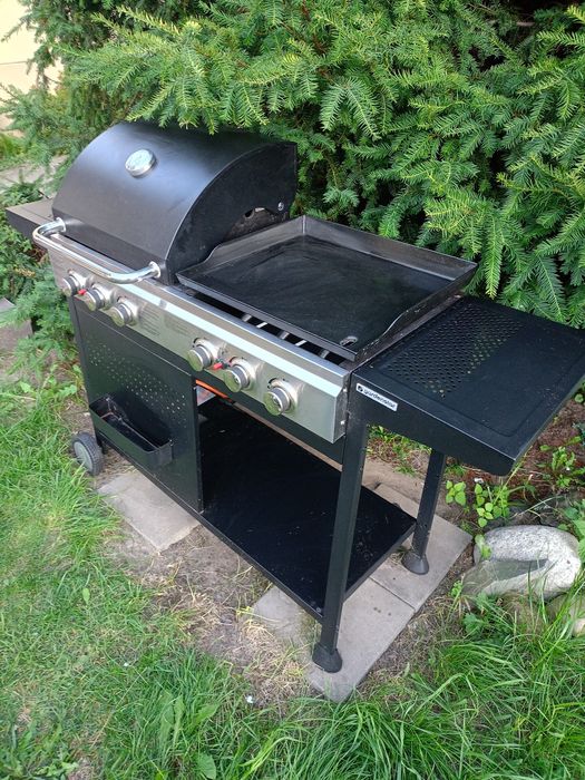 Sprzedam grill gazowy