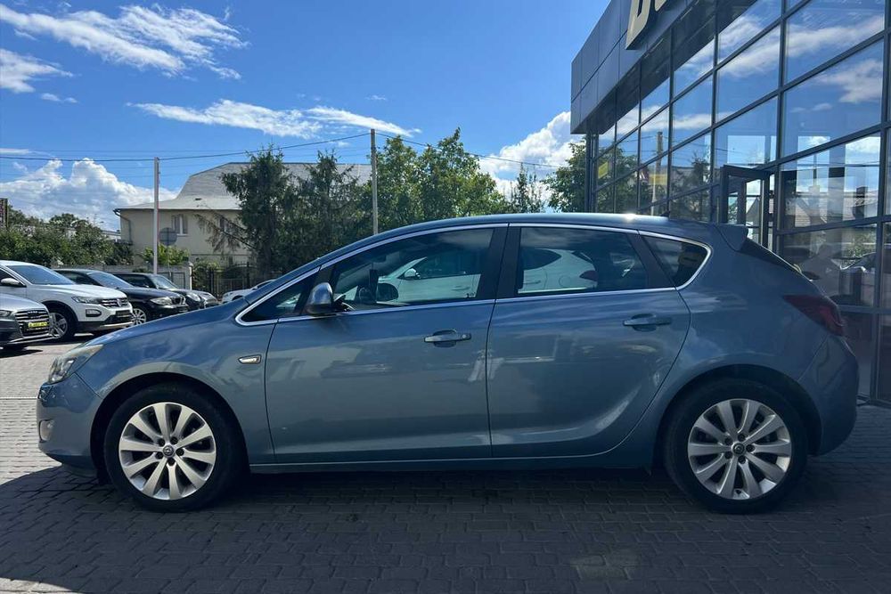 Opel Astra 2010