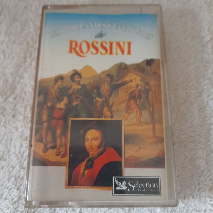 Cassetes de música variada Portuguesa e Estrangeira