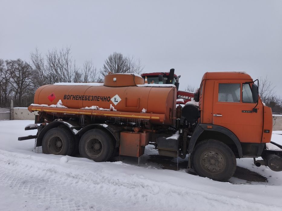 Спеціальний автотранспорт КАМАЗ 45143 (бензовоз)