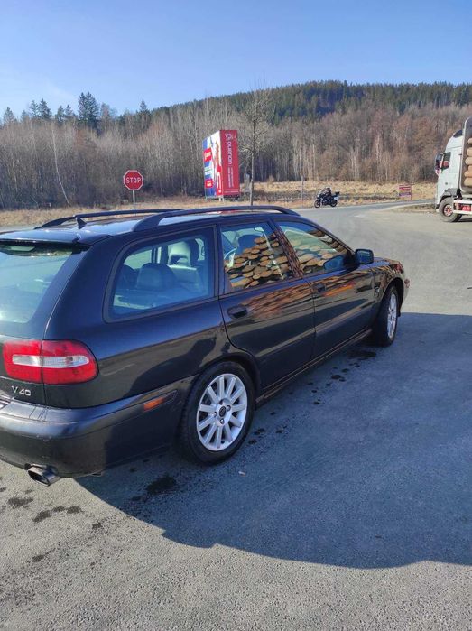 Volvo v40, stan ideal